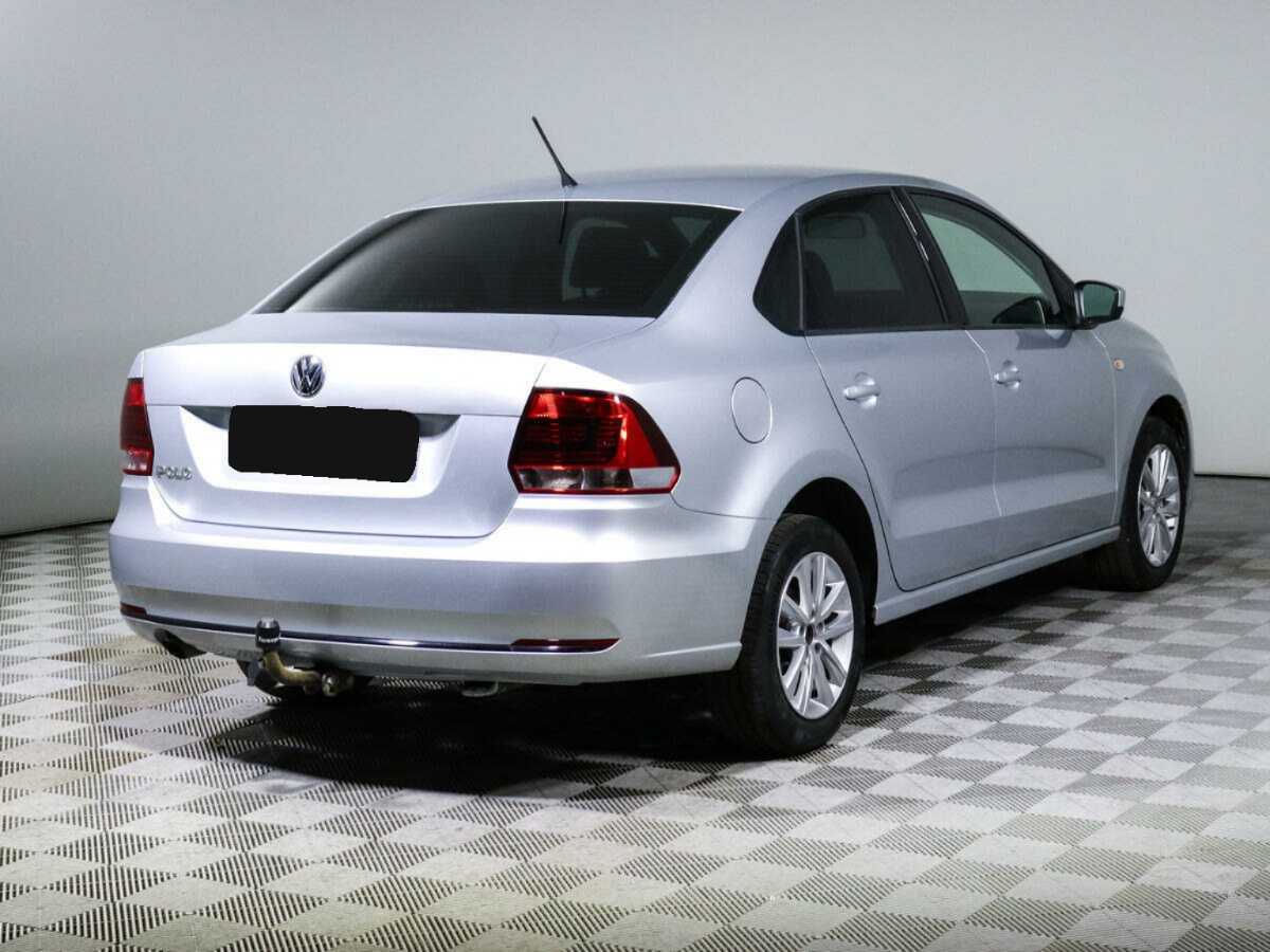 Купить Volkswagen Polo, 2016, 127 143 км, фото №4