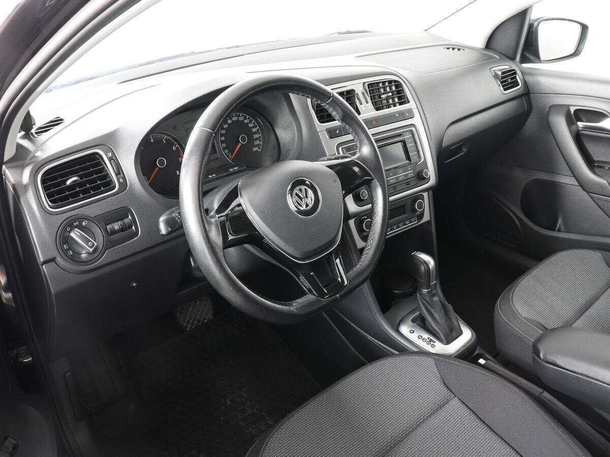 Купить Volkswagen Polo, 2017, 28 890 км, фото №7