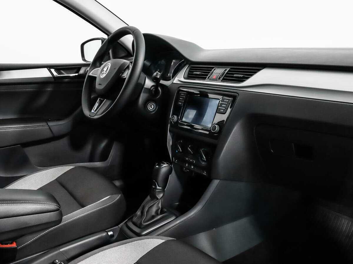 Купить Skoda Rapid, 2018, 84 032 км, фото №11