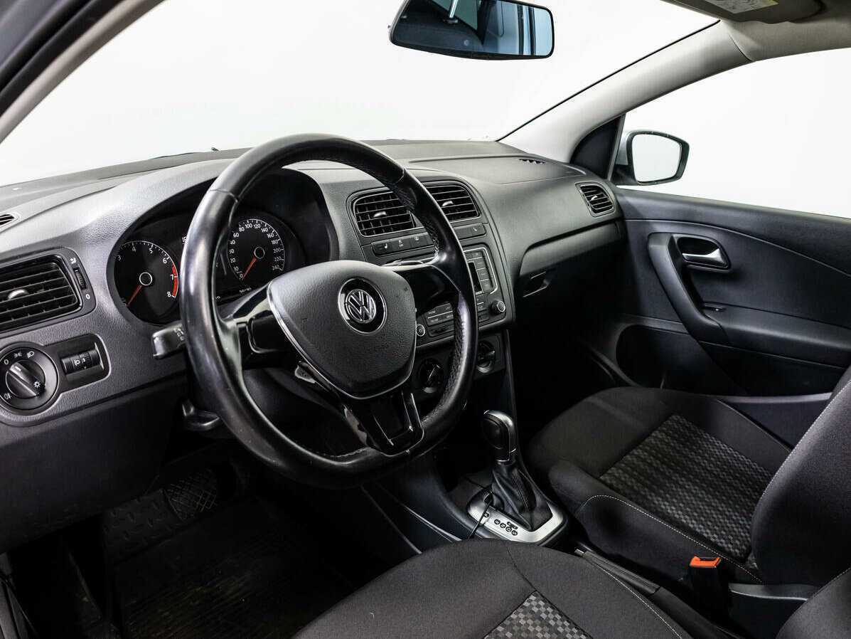 Купить Volkswagen Polo, 2016, 133 360 км, фото №11