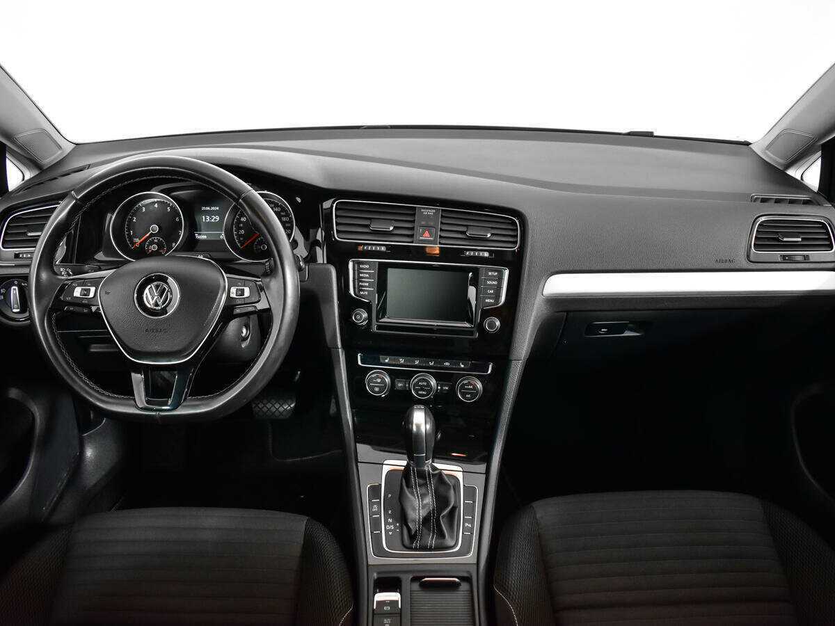 Купить Volkswagen Golf, 2014, 150 384 км, фото №12