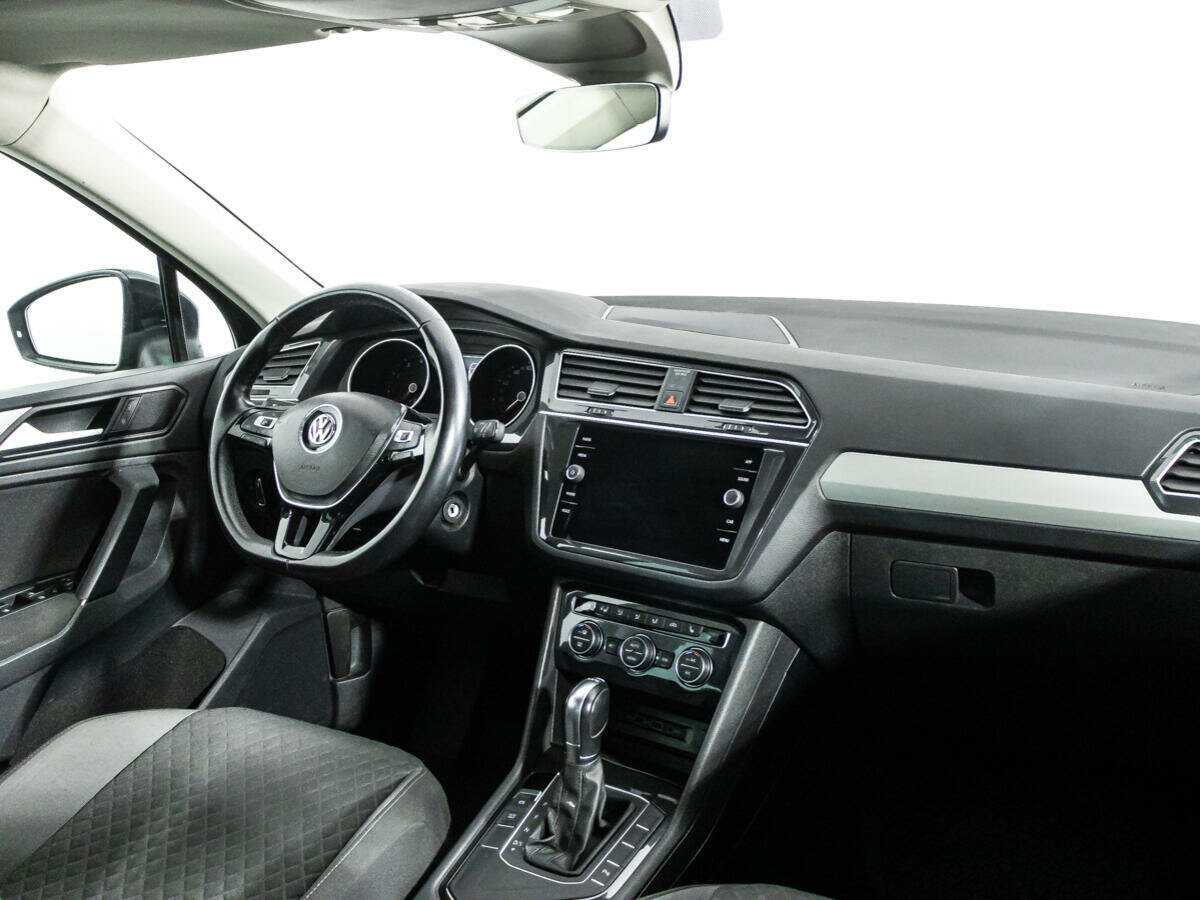Купить Volkswagen Tiguan, 2019, 30 500 км, фото №9