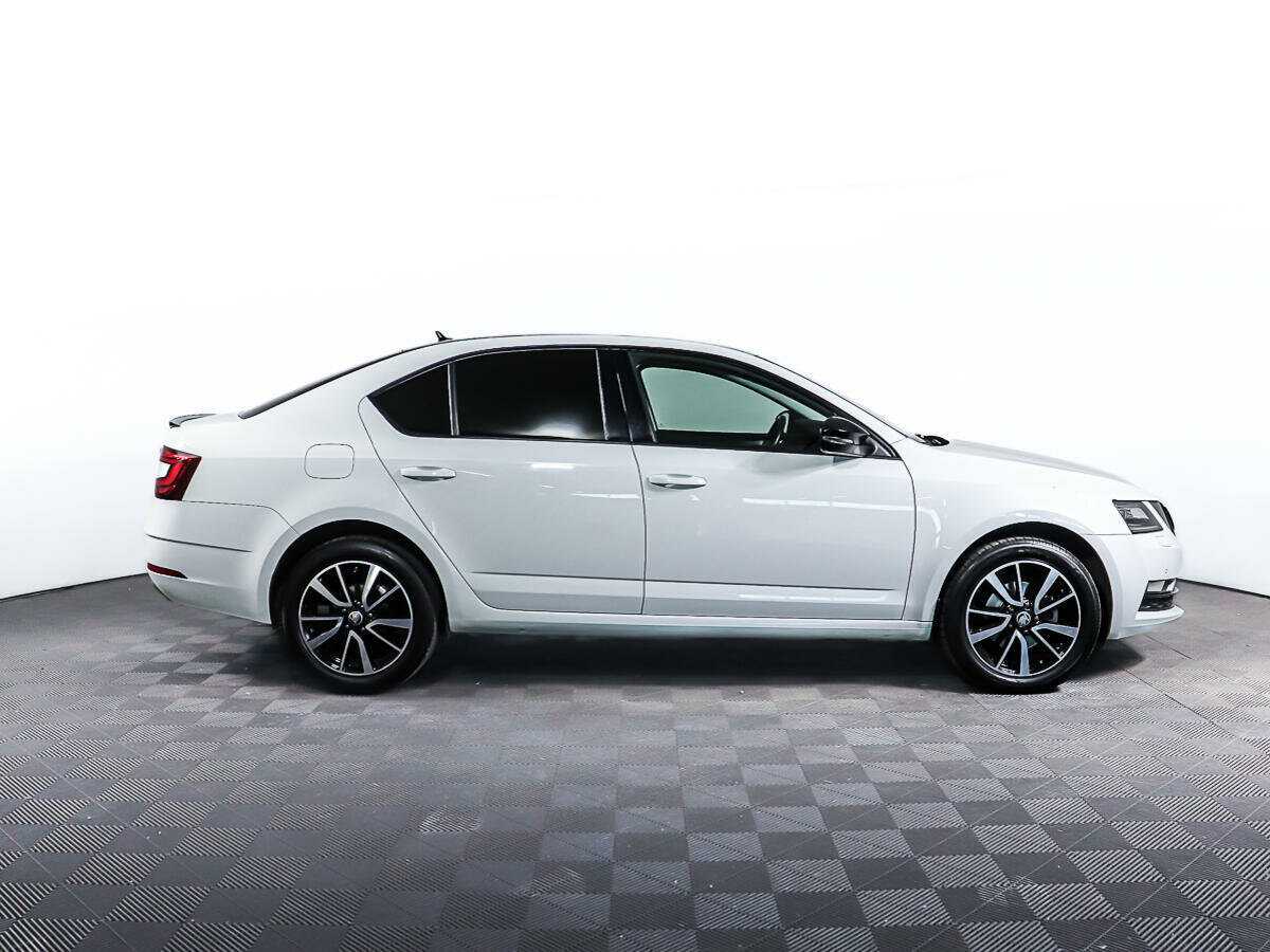 Купить Skoda Octavia, 2018, 99 946 км, фото №4