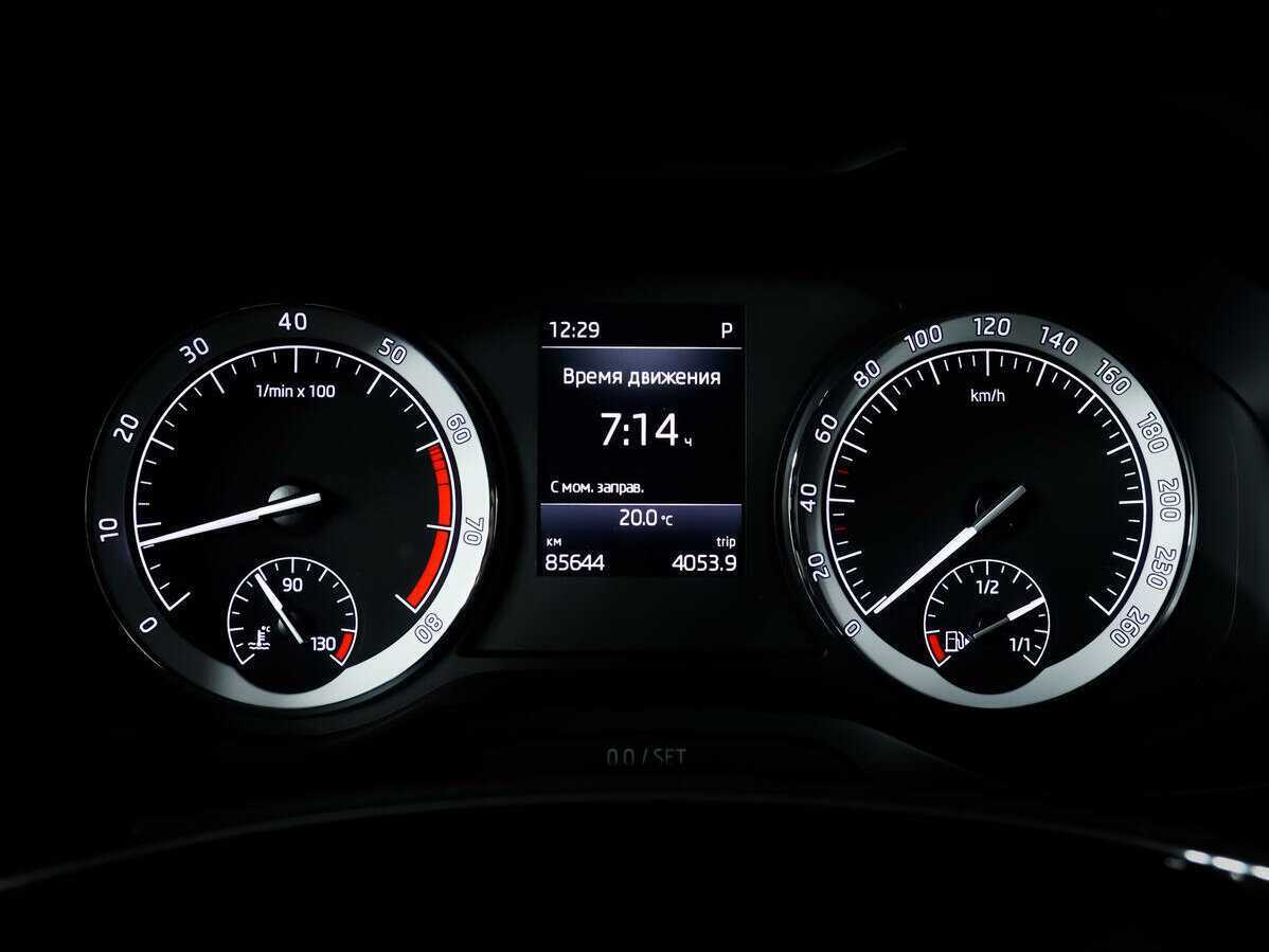 Купить Skoda Karoq DSG7, 2021, 85 643 км, фото №10