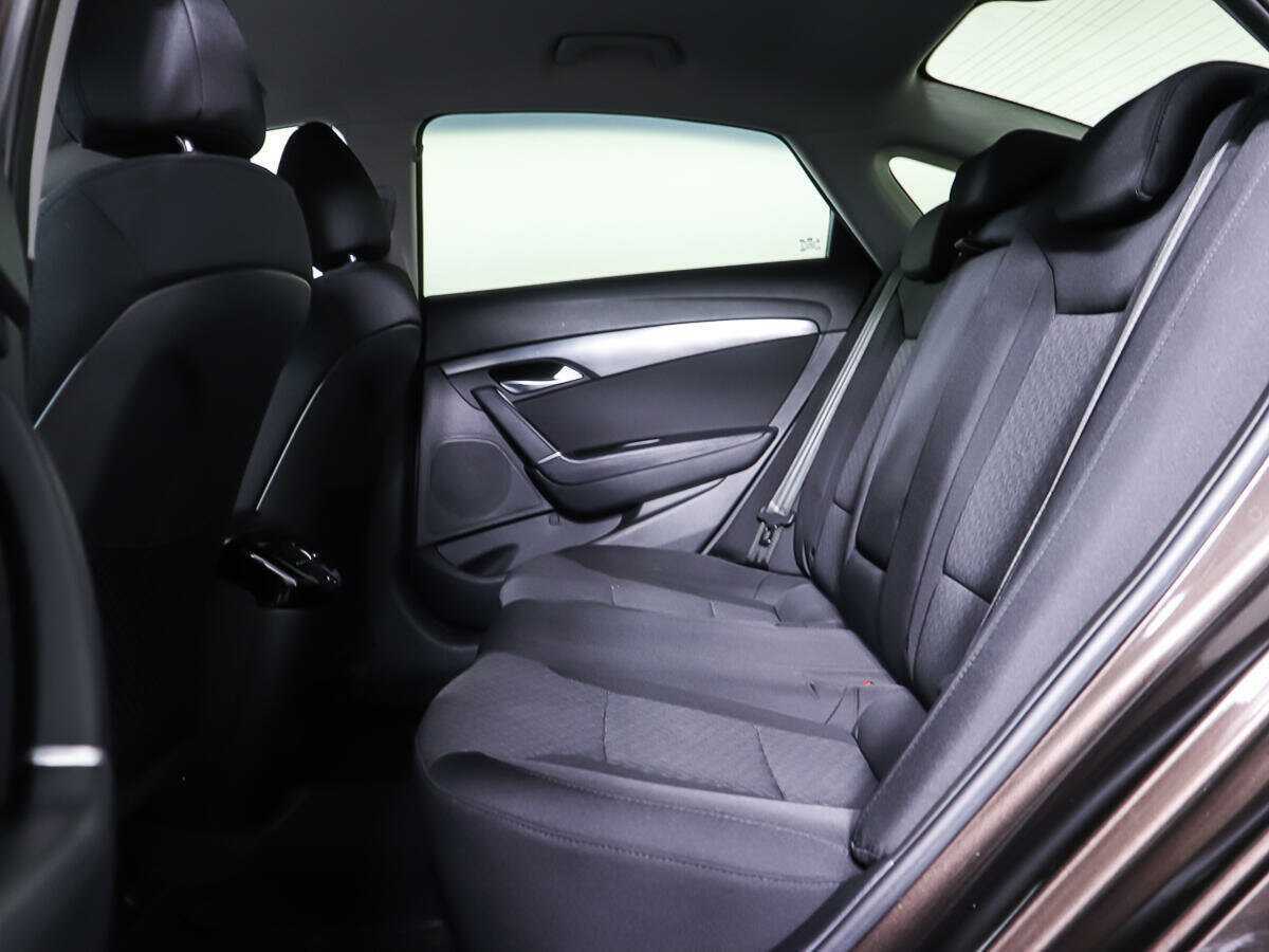 Купить Hyundai i40, 2015, 62 790 км, фото №10