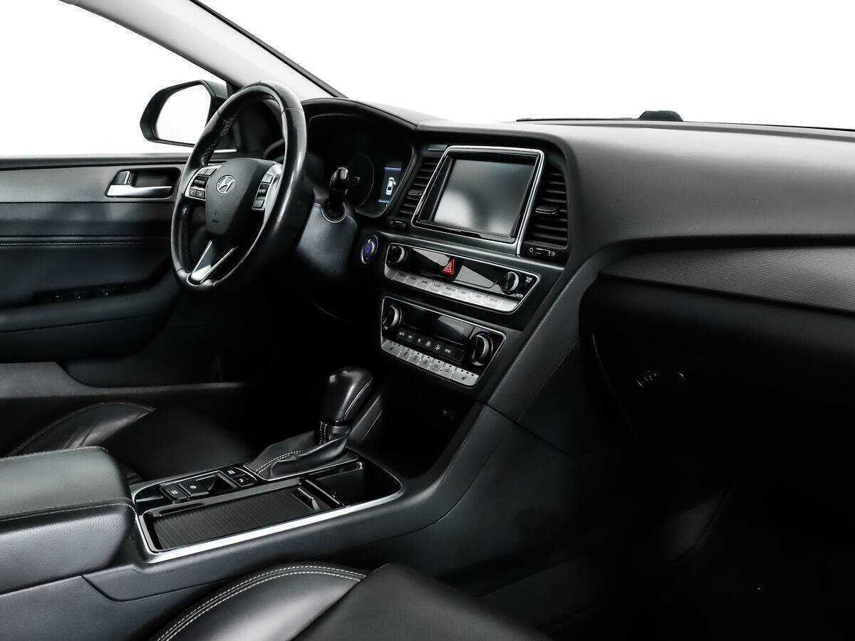 Купить Hyundai Sonata, 2017, 137 702 км, фото №13