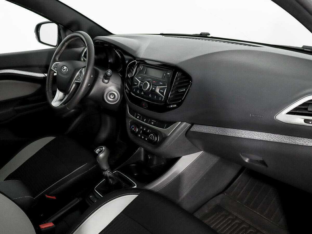 Купить Lada (ВАЗ) Vesta SW Cross, 2021, 42 551 км, фото №11