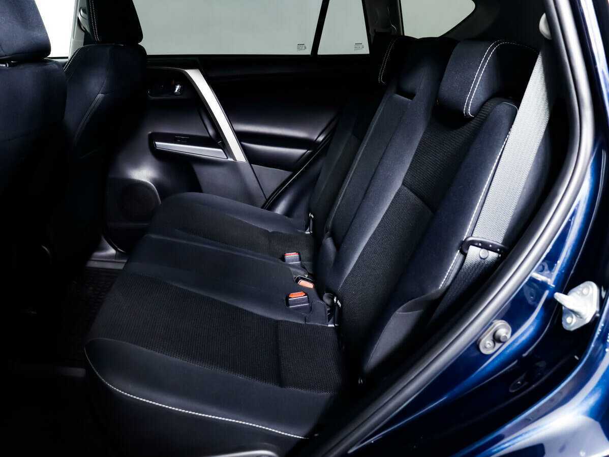 Купить Toyota RAV4, 2018, 74 424 км, фото №9