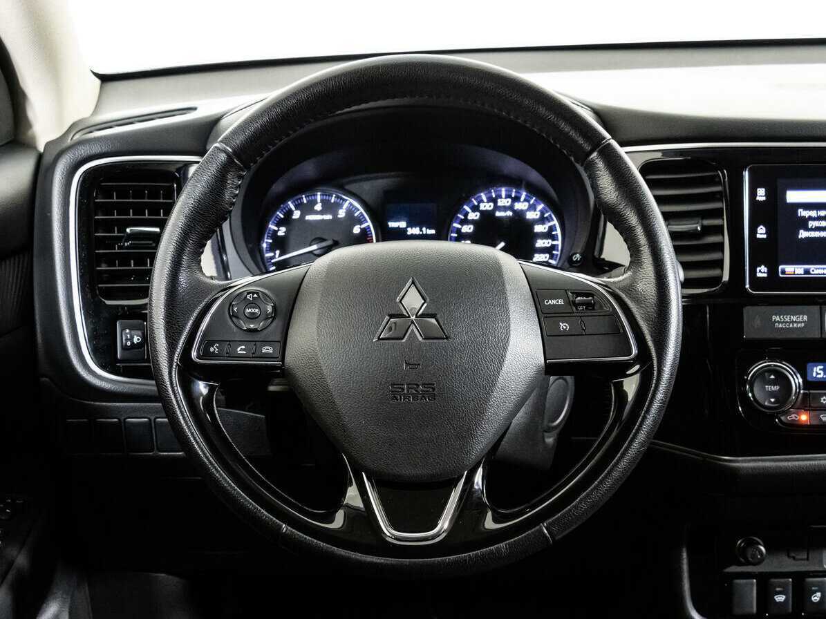 Купить Mitsubishi Outlander, 2018, 120 491 км, фото №13