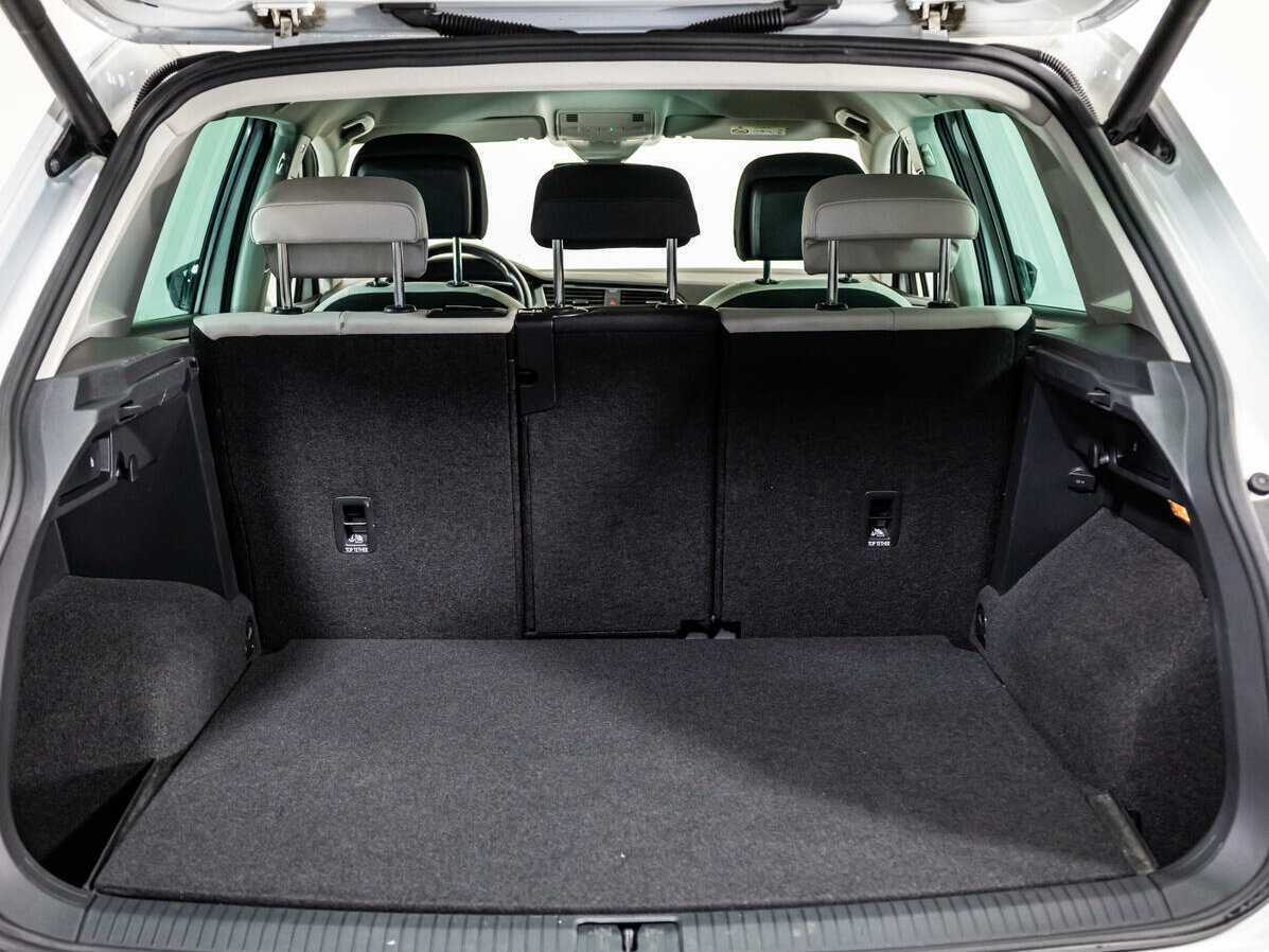 Купить Volkswagen Tiguan, 2019, 132 813 км, фото №21