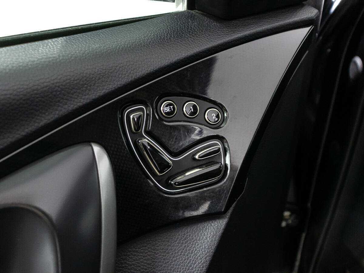 Купить Hyundai Grandeur, 2013, 338 731 км, фото №16