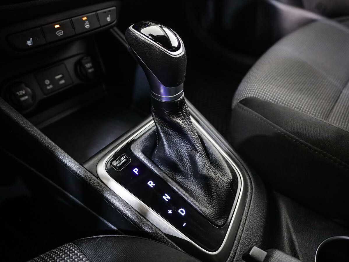 Купить Hyundai Solaris, 2018, 146 718 км, фото №17