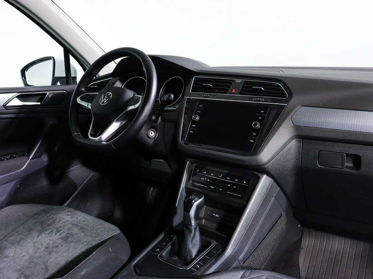 Купить Volkswagen Tiguan, 2020, 64 000 км, фото №9