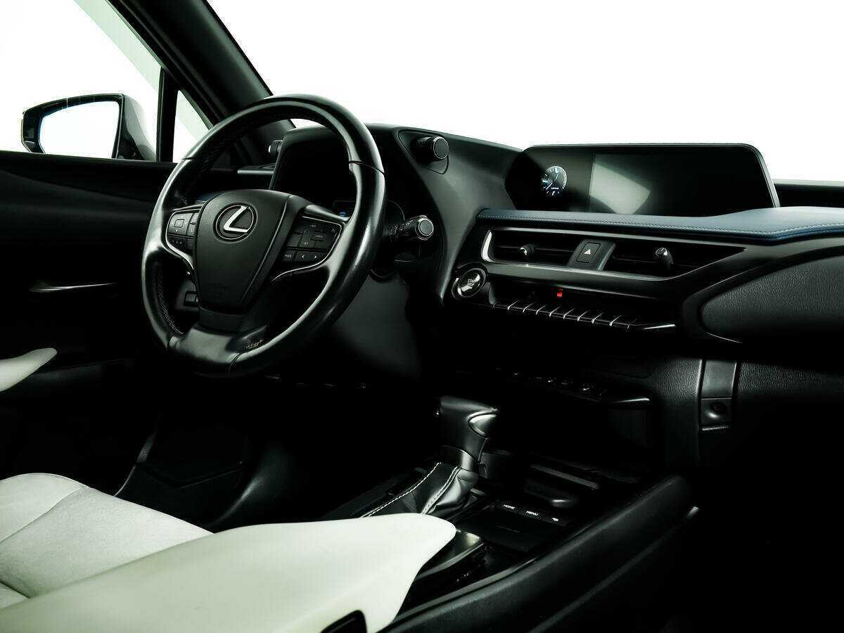 Купить Lexus UX 200, 2019, 63 908 км, фото №9