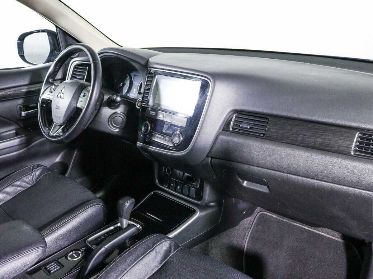 Купить Mitsubishi Outlander, 2018, 96 126 км, фото №8