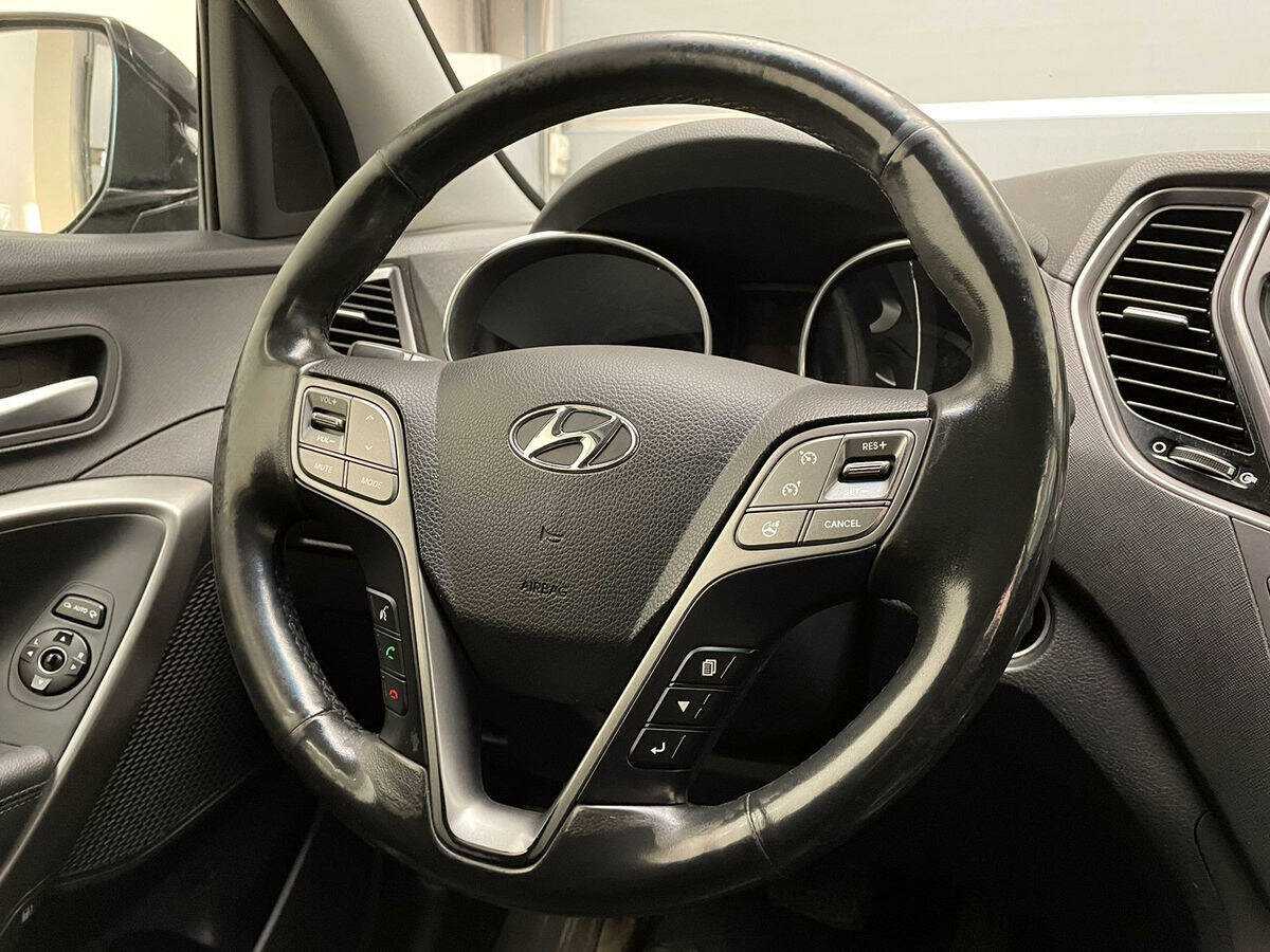Купить Hyundai Santa Fe, 2015, 67 852 км, фото №16