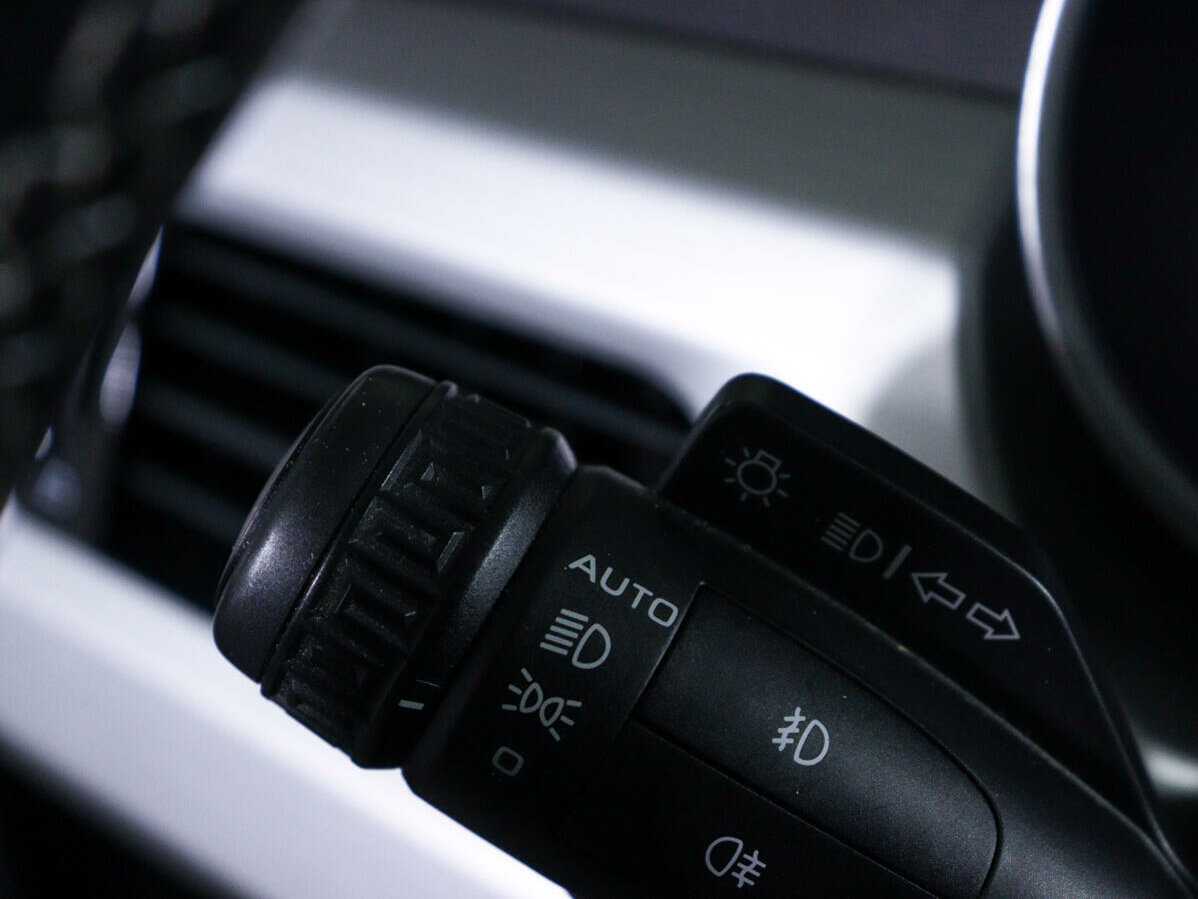 Купить Geely Atlas, 2019, 88 877 км, фото №20