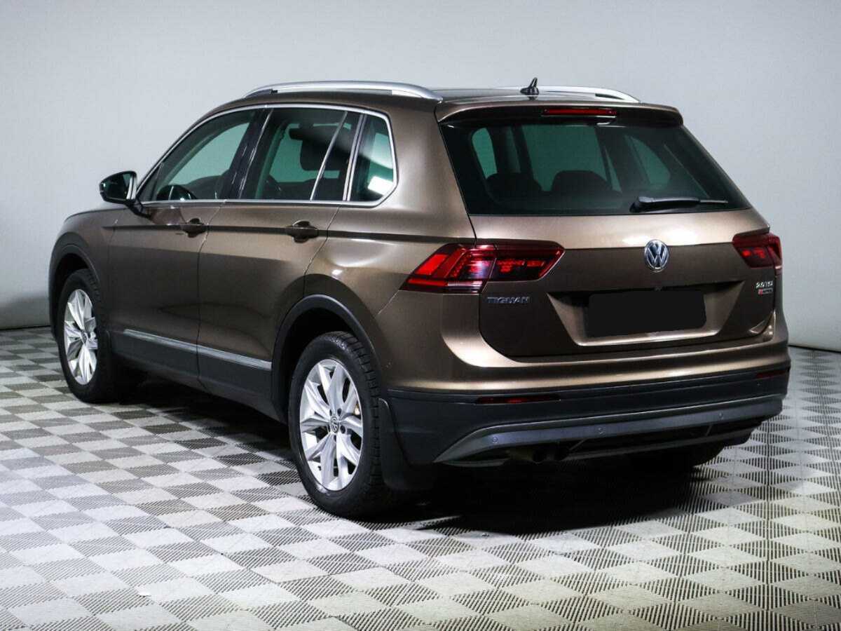Купить Volkswagen Tiguan, 2017, 150 500 км, фото №6