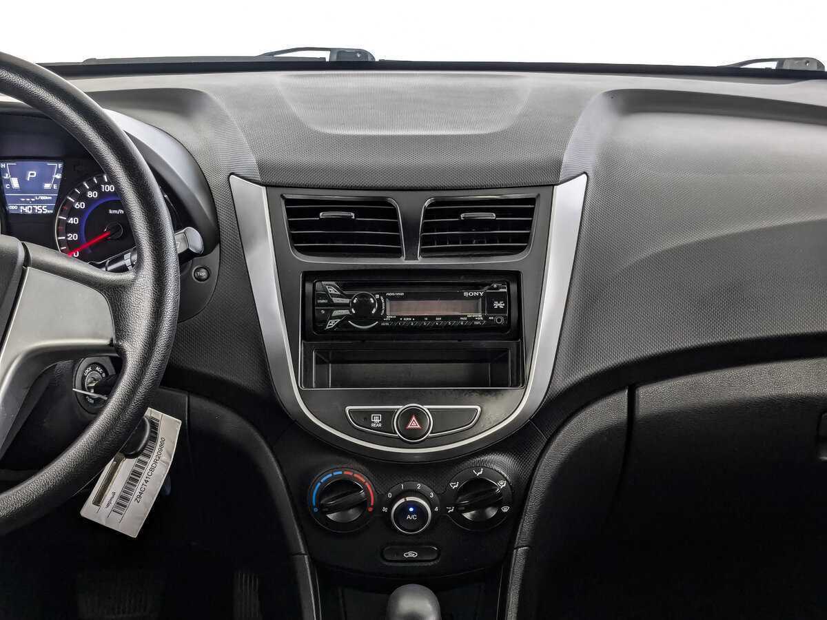 Купить Hyundai Solaris, 2013, 140 747 км, фото №13