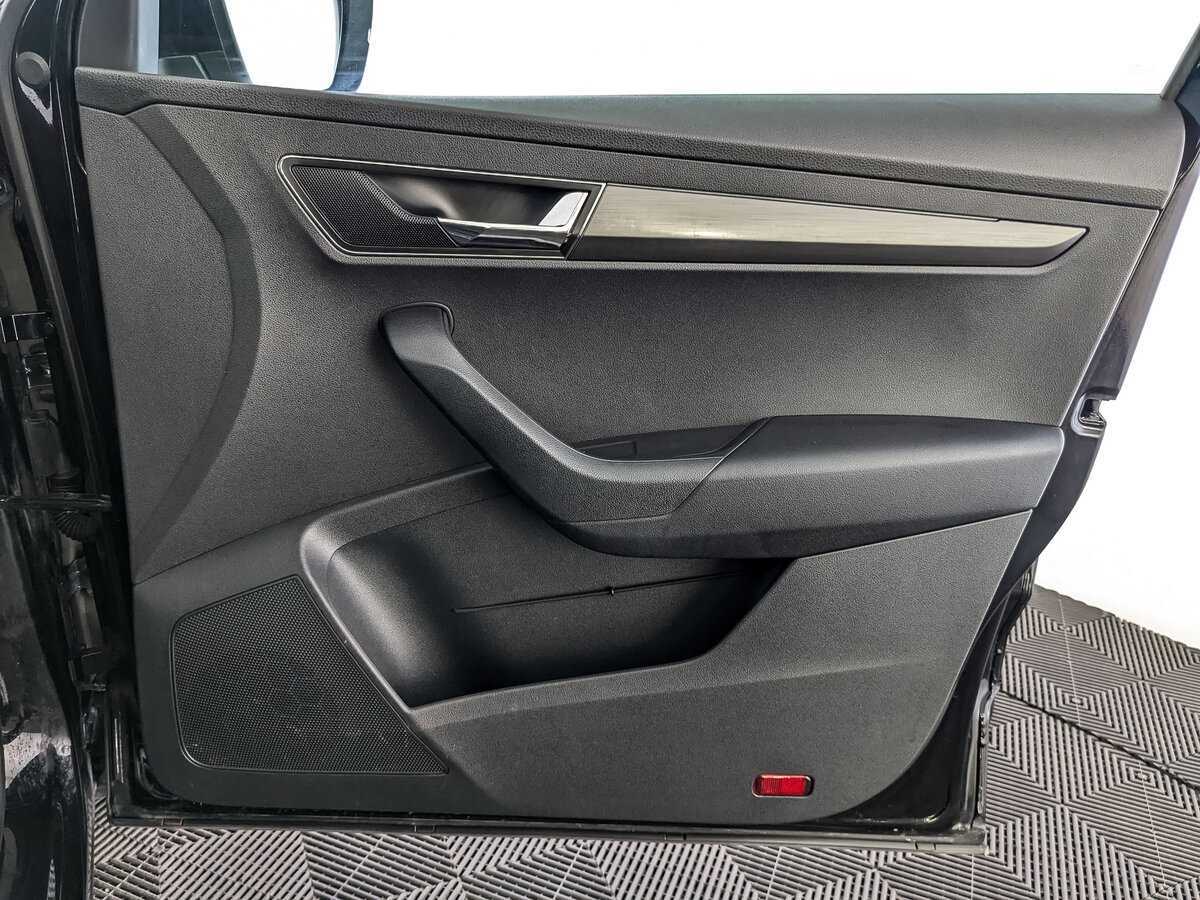 Купить Skoda Karoq DSG6, 2020, 120 033 км, фото №19