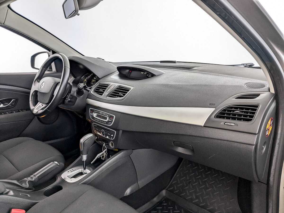 Купить Renault Fluence, 2012, 123 964 км, фото №9