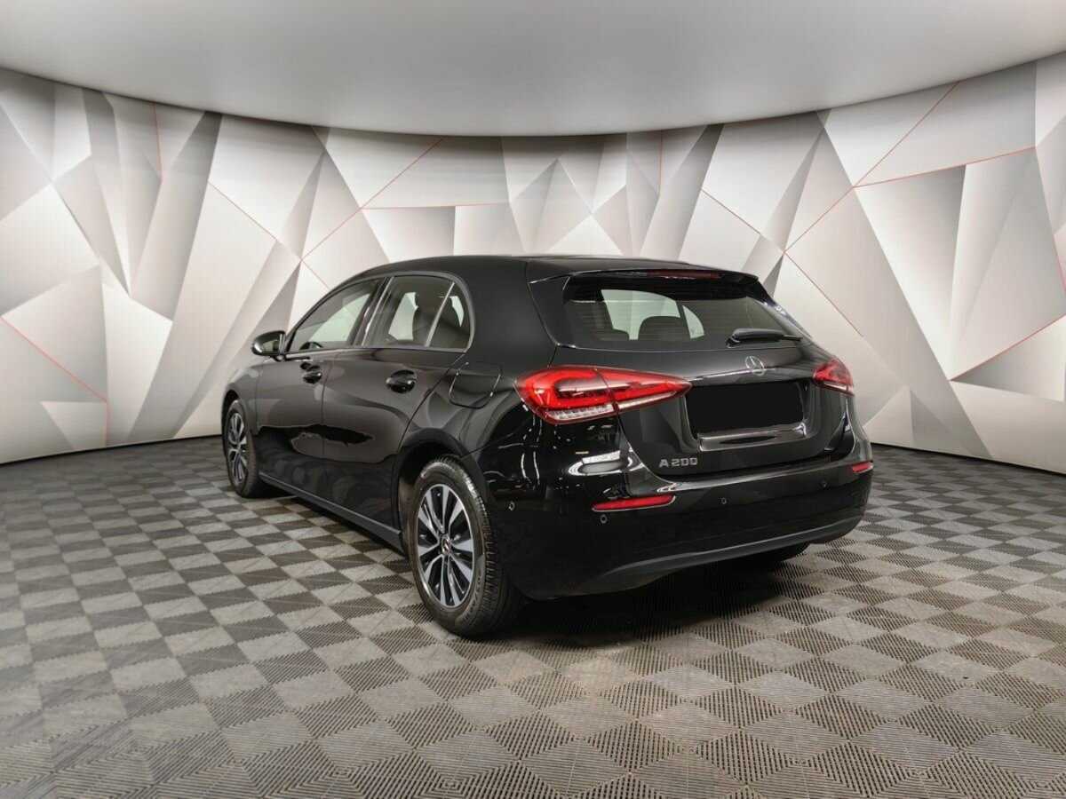 Купить Mercedes-Benz A-Класс 200, 2019, 37 817 км, фото №4
