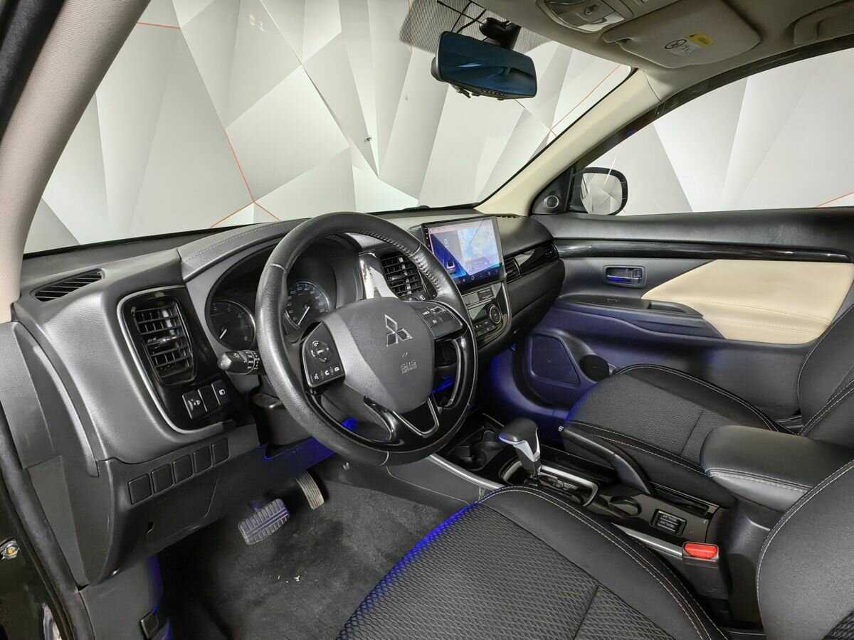 Купить Mitsubishi Outlander, 2019, 79 282 км, фото №14