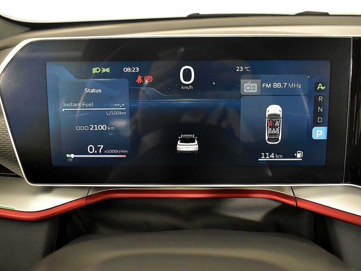 Купить Geely Coolray, 2023, 2 097 км, фото №12