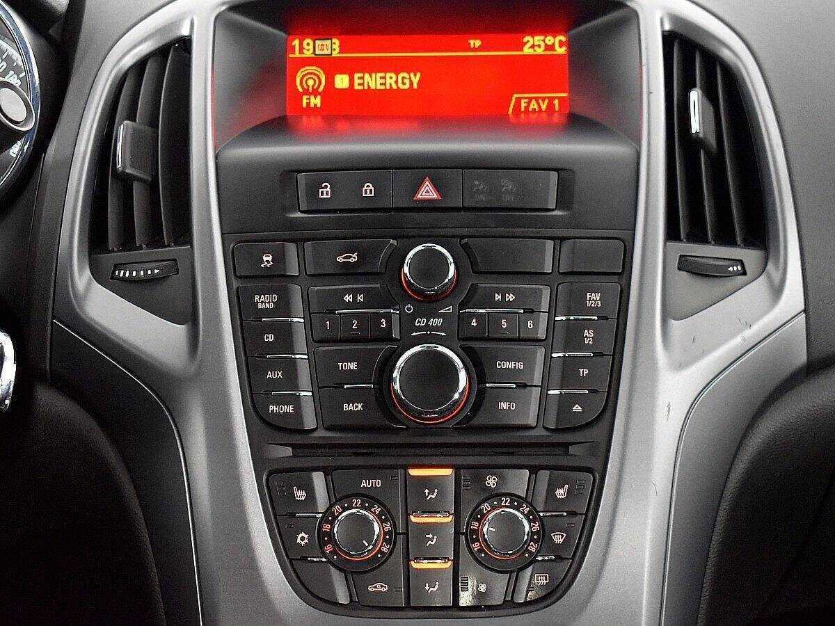 Купить Opel Astra, 2012, 210 302 км, фото №13