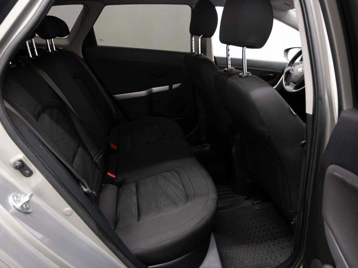 Купить Kia Ceed, 2013, 130 000 км, фото №10