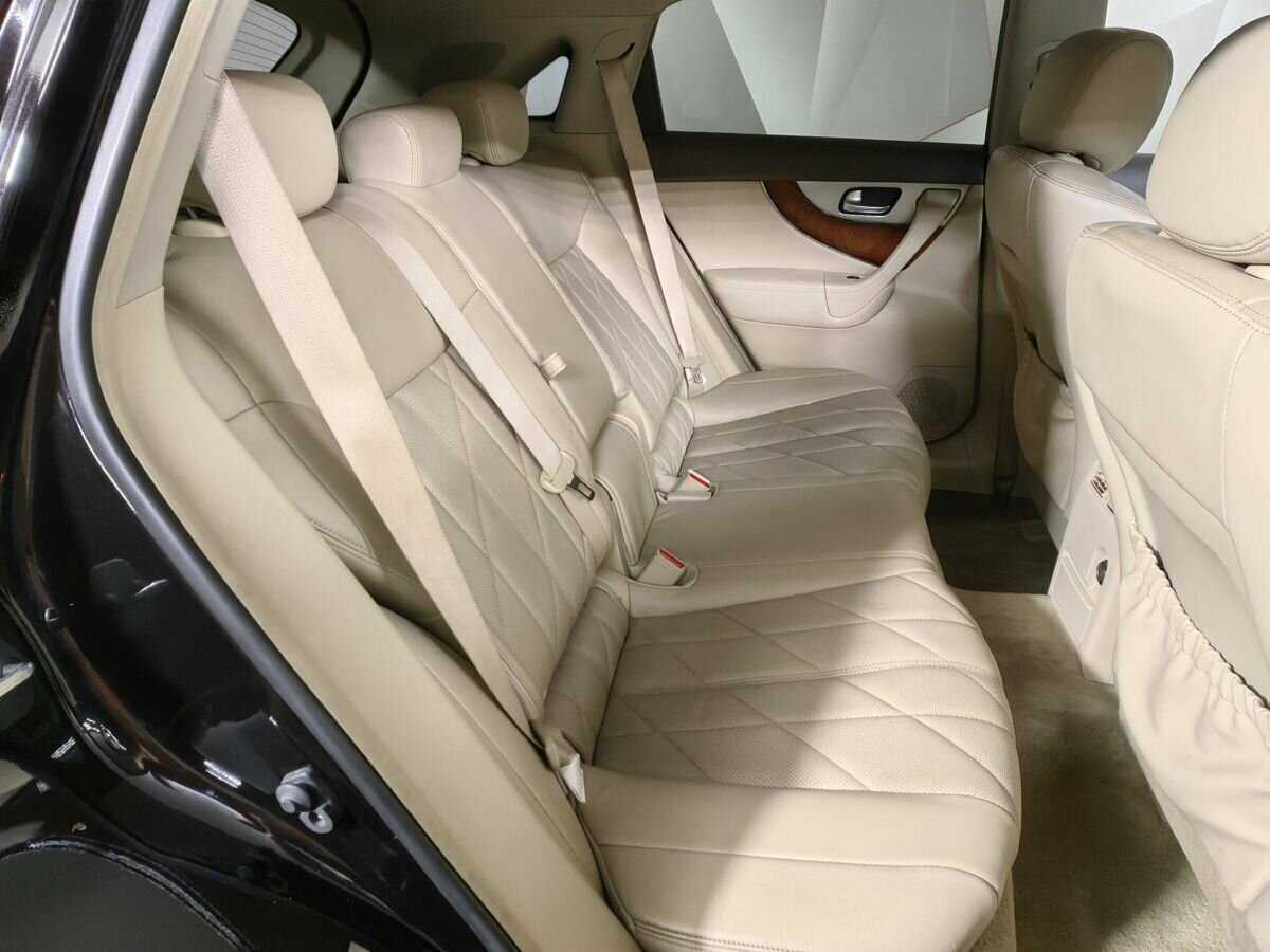 Купить Infiniti FX37, 2012, 107 937 км, фото №12
