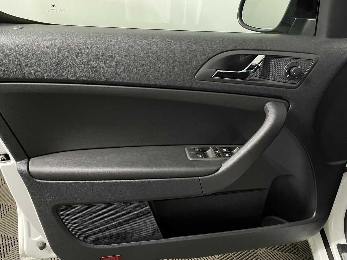 Купить Skoda Yeti, 2017, 64 715 км, фото №8