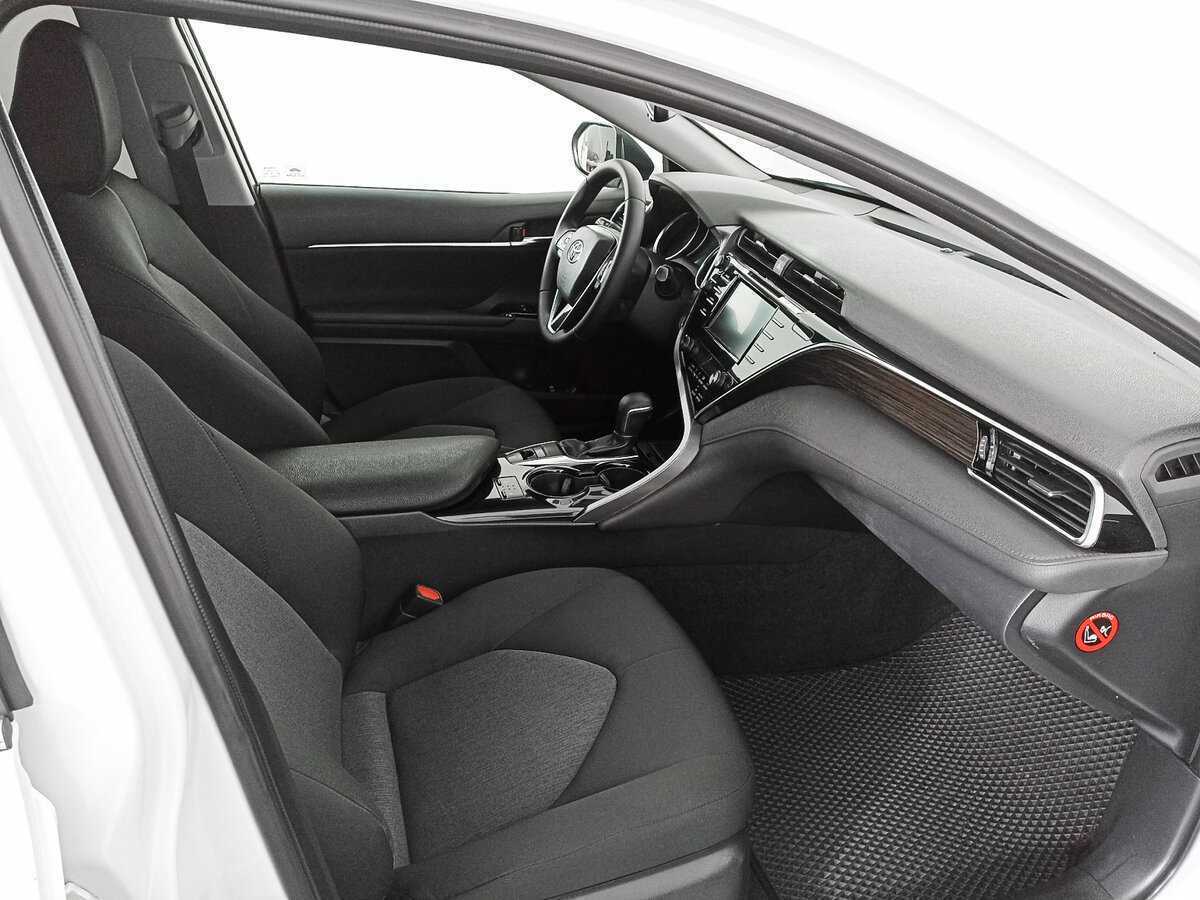 Купить Toyota Camry, 2019, 386 237 км, фото №8