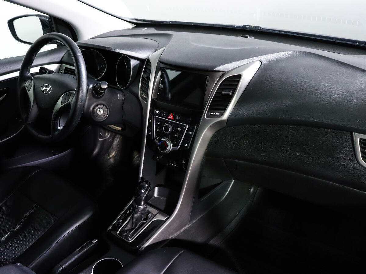 Купить Hyundai i30, 2012, 125 680 км, фото №9
