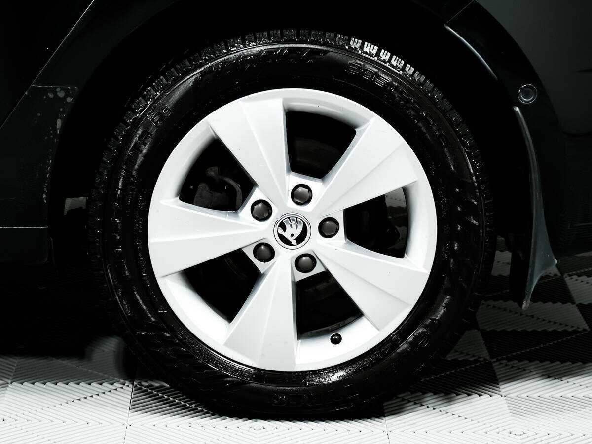 Купить Skoda Octavia, 2017, 263 229 км, фото №14