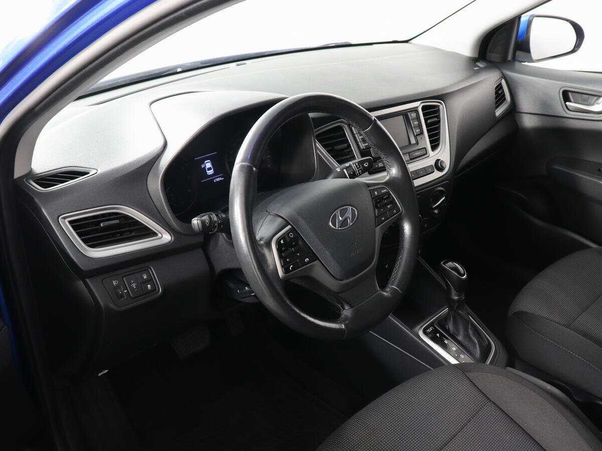 Купить Hyundai Solaris, 2019, 67 854 км, фото №9