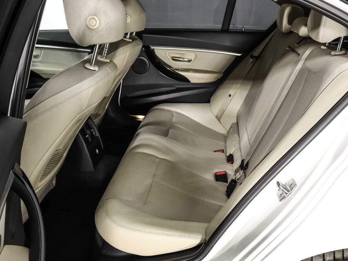 Купить BMW 3 серии 320d xDrive, 2016, 150 424 км, фото №10