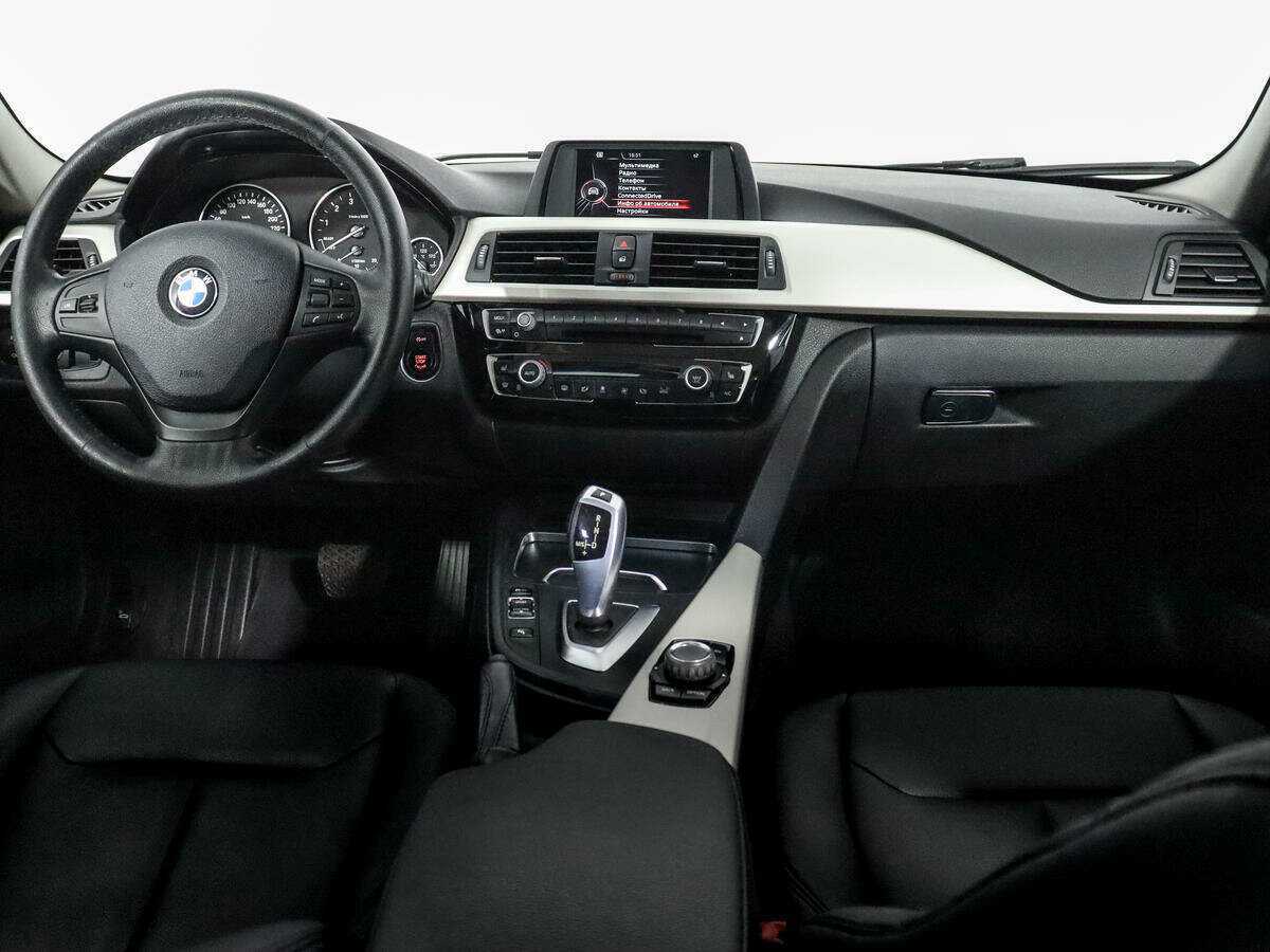 Купить BMW 3 серии 318i, 2016, 149 120 км, фото №10