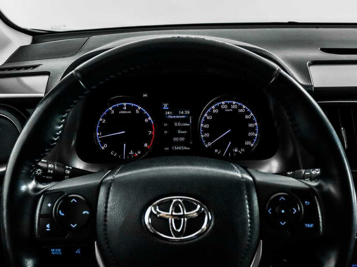 Купить Toyota RAV4, 2017, 134 653 км, фото №16