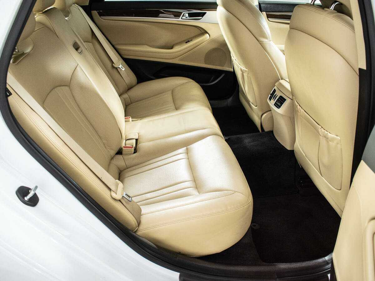 Купить Hyundai Genesis, 2015, 109 430 км, фото №11