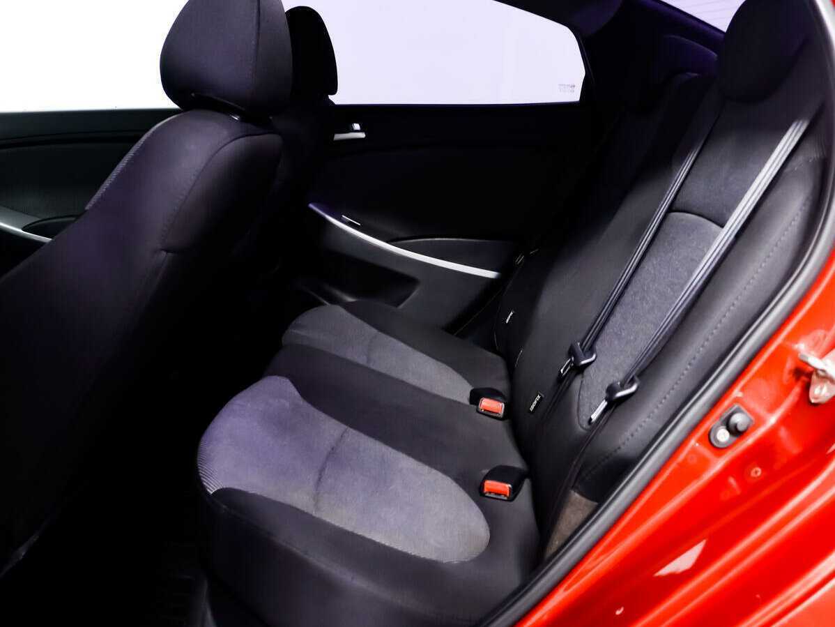 Купить Hyundai Solaris, 2012, 177 289 км, фото №12