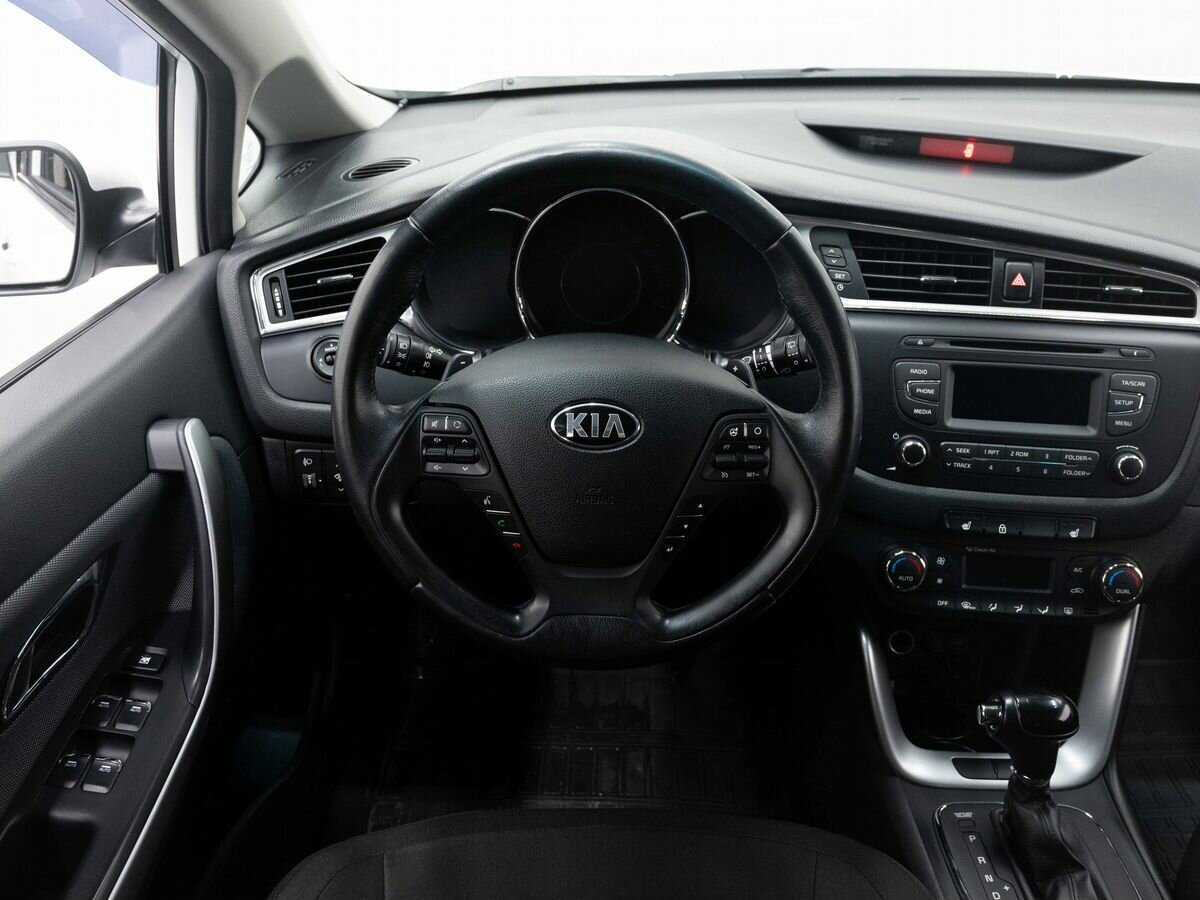 Купить Kia Ceed, 2016, 124 380 км, фото №16