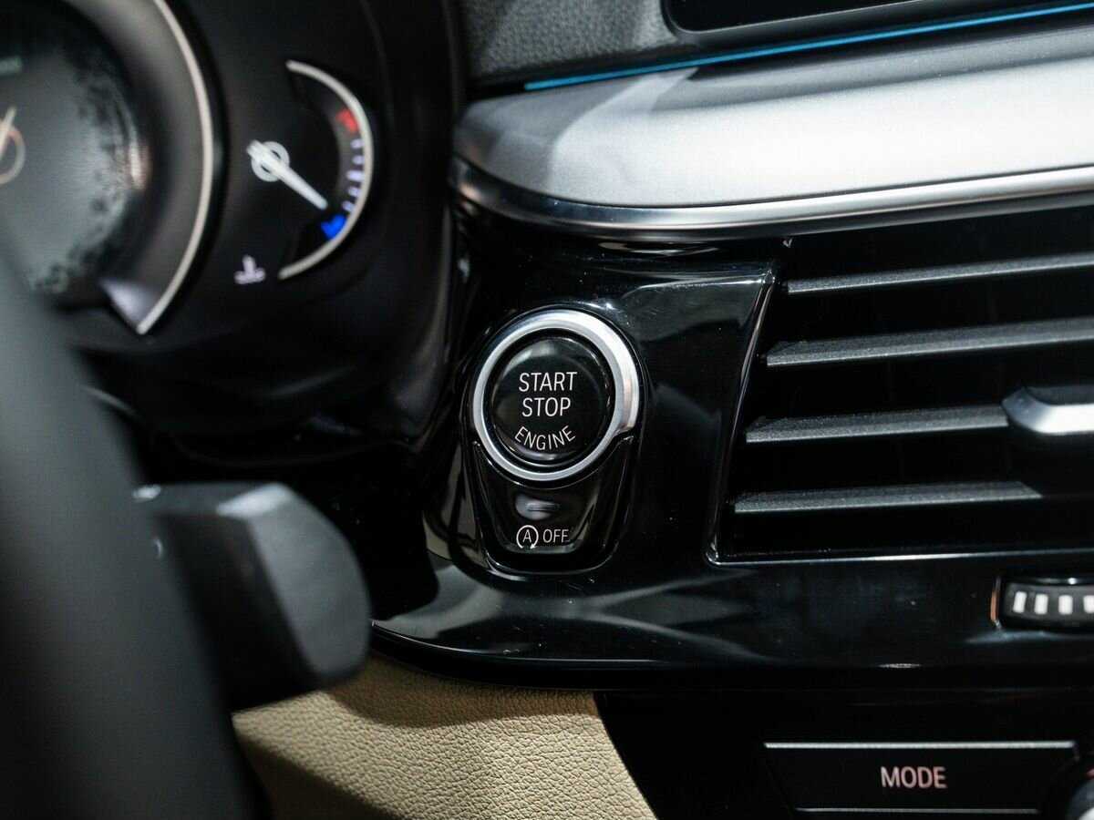 Купить BMW 5 серии 520d, 2017, 160 000 км, фото №16