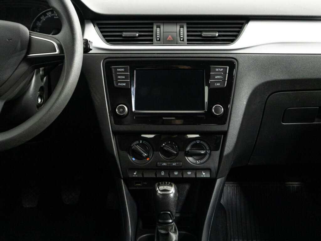 Купить Skoda Rapid, 2018, 90 987 км, фото №13