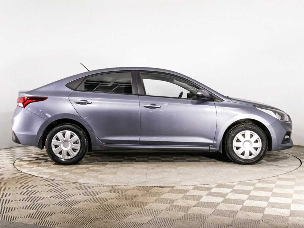 Купить Hyundai Solaris, 2017, 131 941 км, фото №4