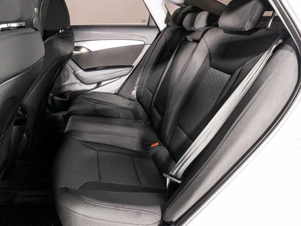 Купить Hyundai i40, 2015, 74 188 км, фото №10