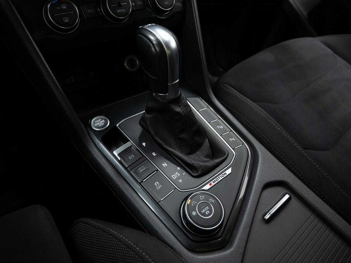Купить Volkswagen Tiguan, 2017, 116 000 км, фото №24