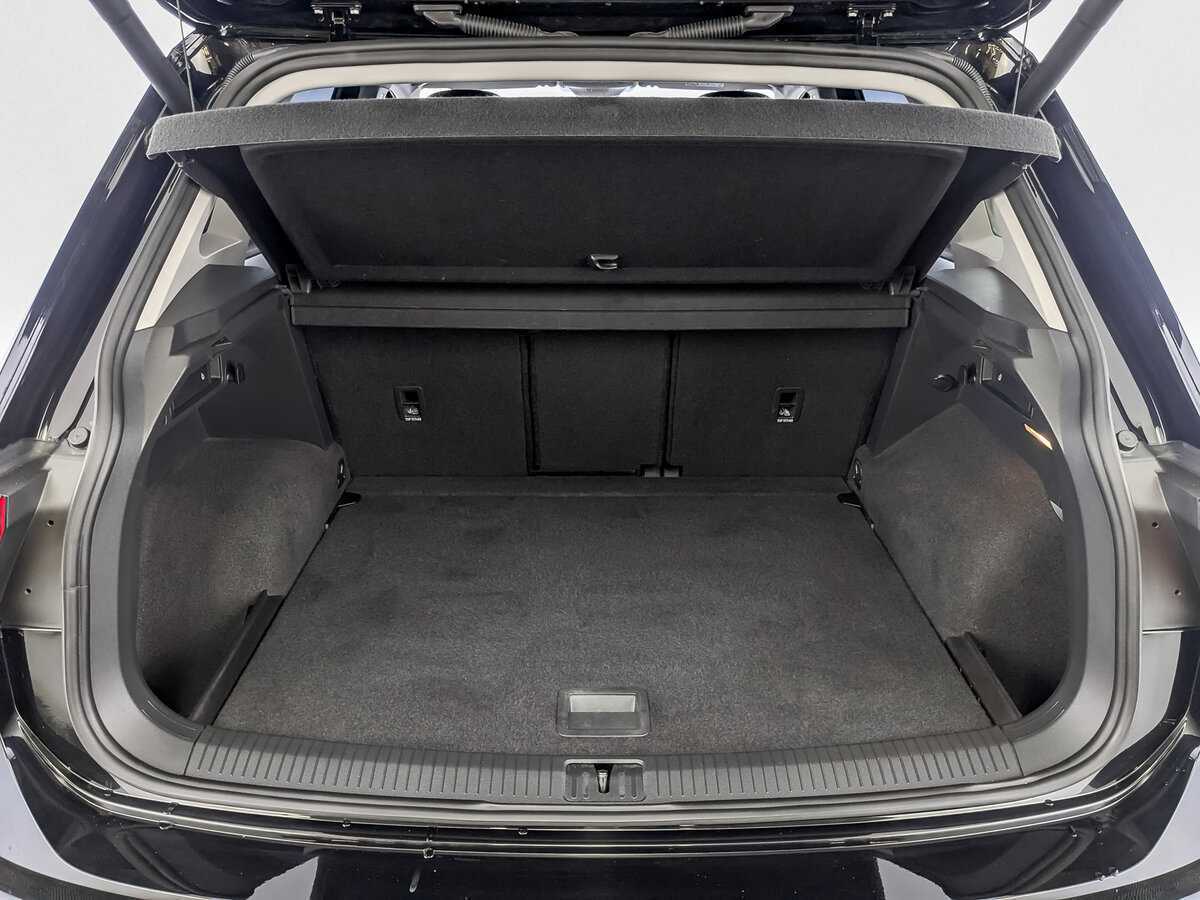 Купить Volkswagen Tiguan, 2020, 170 364 км, фото №10
