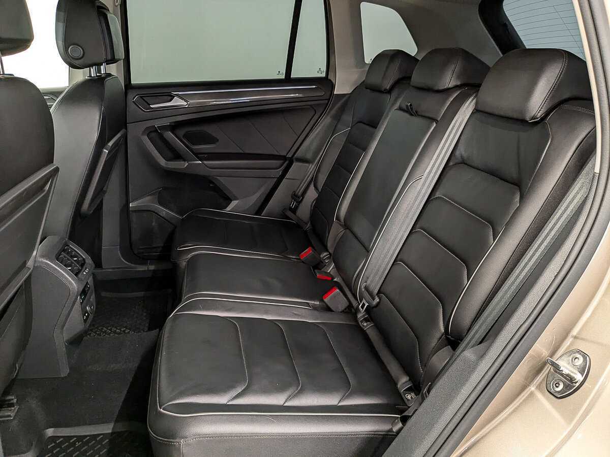 Купить Volkswagen Tiguan, 2018, 201 857 км, фото №12