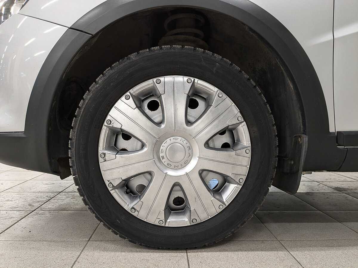 Купить Lada (ВАЗ) Vesta SW Cross, 2018, 127 132 км, фото №12